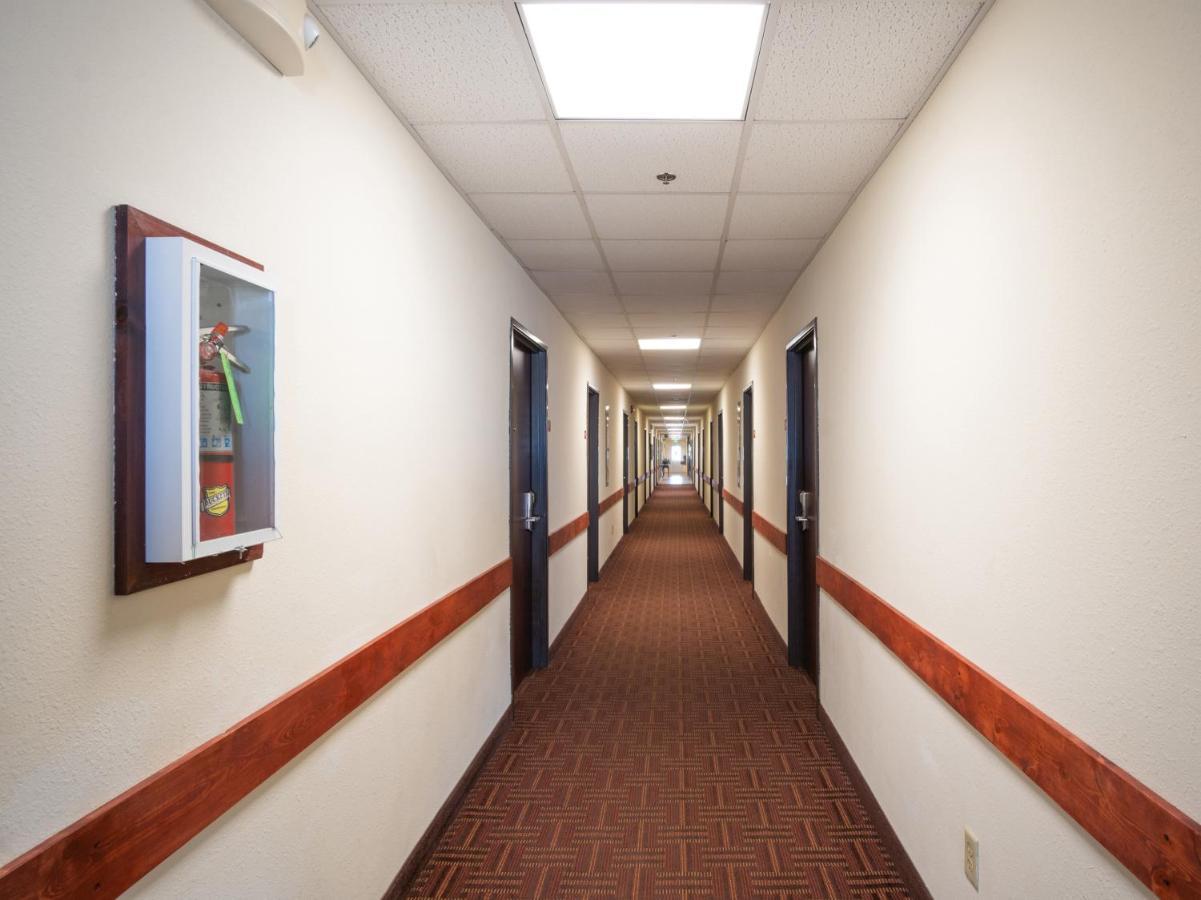 Executive Inn Alva Esterno foto